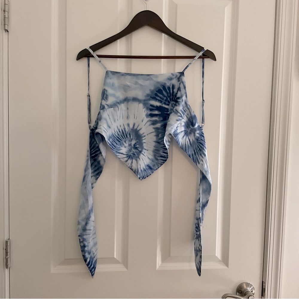 Kendall & Kylie Blue and white tie-dye top